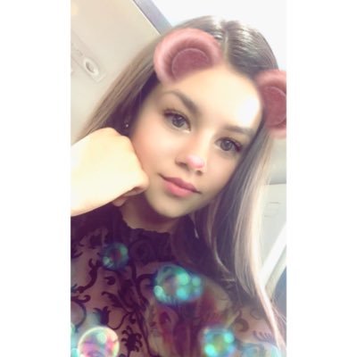 faannnyy2's profile picture. Pensando bonito, se vive bonito💓