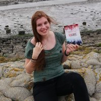 Isas Bücherregal (@isasbuecher) 's Twitter Profile