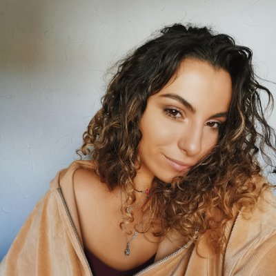 voiceofcameron's profile picture. 20 -📍 France - Strasbourg | Île d'Oléron