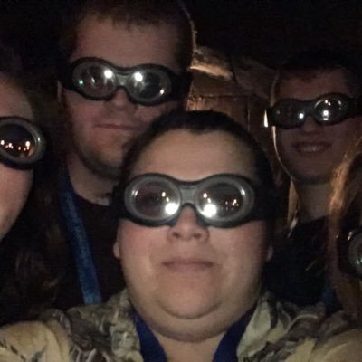 if there’s a bad cgi shark movie I’ve seen it | she/her