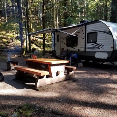 Camping & RV in BC facilitates campers in finding provincial, national, private and recreation campgrounds in British Columbia.
