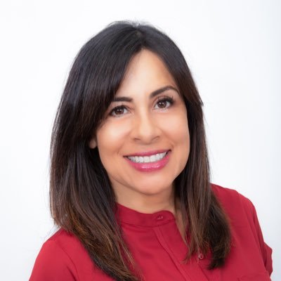 VictoriaLopez32's profile picture. 