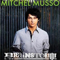 My name is Nicole, Biggest Musso fan. Ive been to 5 concerts and have met him 4 times. cant wait to see him on toru again 2011 !