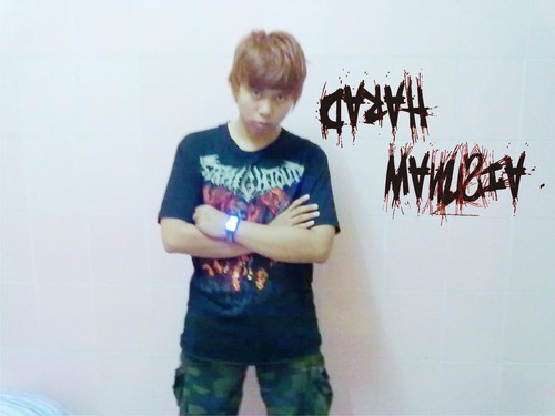 genre MEtal....
Adlah Smang'at Hidup q......
METAL bkan han'xa msik atau ksnang'an..
tpI dri hati...
