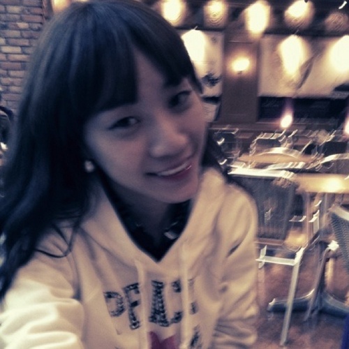 ddoddochy's profile picture. 가야금연주자 iPhone4유저. 갈색푸들또치의언니. 음악과 영화와 여행 커피를좋아하는윤정씨~