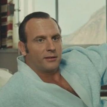 Axel_Bergere's profile picture. 💒Boutin 🌧Bertrand 💰Fillon 💔Aeschlimann  💖Macron
Mon parti 💯% humour décalé 
#asnieres