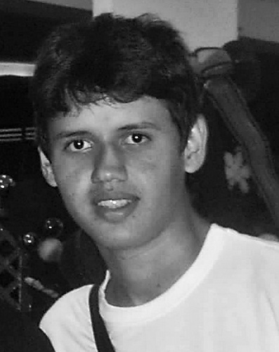 Vocalista e guitarrista da @bandahera.