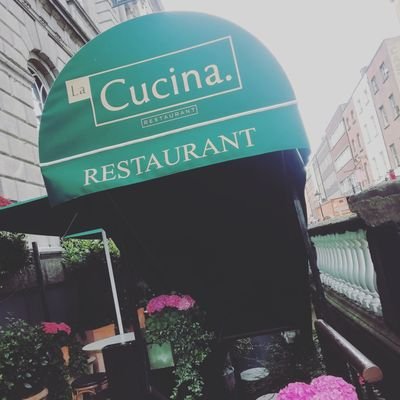 Sumptuous rustic Italian dishes cooked Al Forno in the beautiful & intimate setting of the cellar of the Powerscourt Townhouse centre - Private dining available