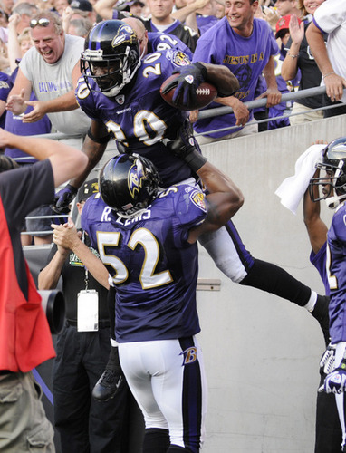 This is the Official Twitter Page of Ed Reed. Created for me & my Fans.