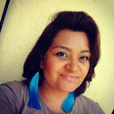 cupcksol's profile picture. Psicóloga, mamá, repostera y al parecer, finalmente twittera!