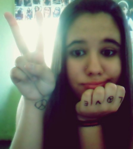 Karoollynaa's profile picture. 