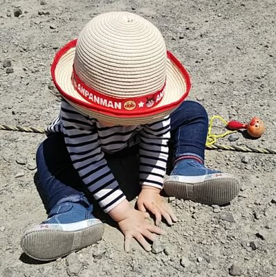 37歳、0歳と4歳、7歳のフルタイムワーキングママー‼️😽✨『母でも自分自身を諦めない』がモットー‼️R3に英検準1級取得✏️
読書、オンライン英会話#QQEnglishを継続中📒✨
●好きな作家は山本文緒さん
●好きな随筆家は谷本真由美さん
●好きなタレントは渡辺直美さん
●好きな芸人は上沼恵美子さん