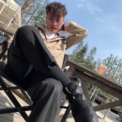 tkstcbn's profile picture. 東京　表参道　美容師  パープル、ピンク系得意 ブリーチでも艶出せます❣️  https://t.co/BRUHOm9w99