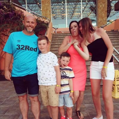 proud father of 2 boys, Peter & Matthew, loving life with my soulmate and best friend ❤ and Derby county through and through ⚽🐏 #DCFC #Rams #dcfcfamily #dcfc