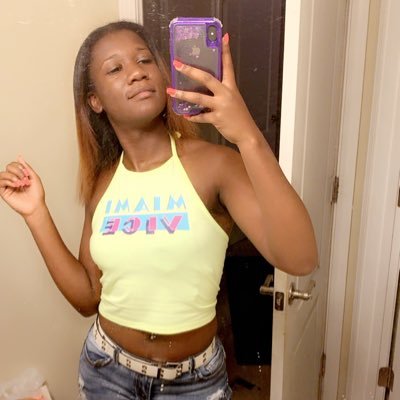 lynetteb_olivia's profile picture. iZoom ☥ • ATL 🌃 • UF ALUM🐊