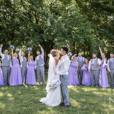 BeccaFelten's profile picture. Live the life you love. Love the life you live.