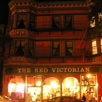 🖤 intentional Community 🖤 Experimental Hotel 🖤 Welcome home. 📬 info@redvic.com 🖤 https://t.co/1fSK8ub04l