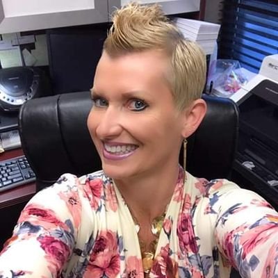 WealthChristine's profile picture. Smiles