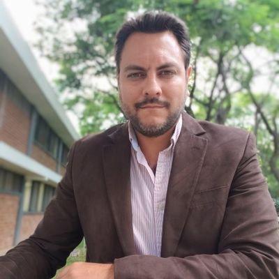 PabloArredondo's profile picture. Pablo Arredondo profesional, emprendedor, consultor y empresario que dedica su vida a impulsar a que cada vez más personas cambien su mentalidad.