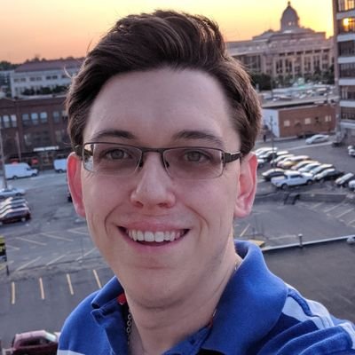 Live and Work in St Paul, MN. Tech Lover, EDM Junkie, Wannabe Foodie, Hilariously Accident Prone. My opinions are my own.