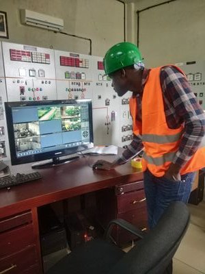 DENC56968725's profile picture. take life too simple