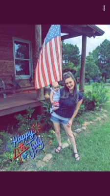 LadyBugHooks's profile picture. 