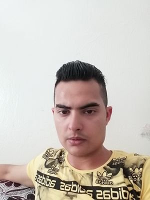 Ra64qm2BHvEFJS4's profile picture. الحب