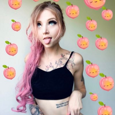sophiisuicide's profile picture. Hey some of you may know me from Instagram as @sophiisuicide 💕follow me here for more 💦👅 Weed, cats, suicide girls 🌸🌸💫