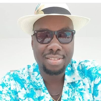 MrDesmondBinom1's profile picture. Binomo investment is very simple to  understand.  Term is when you invest a particular amount.  Binomo trade with it and multiplied it by 3 in return