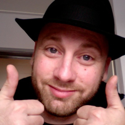 dutch | gamer | photographer | cyclist | student | programmer | atheist | apple | nikon | tv junk