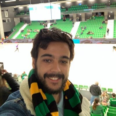 Treinador de futebol ⚽️ e gosto de dizer umas coisas sobre futebol e ciclismo 🚴♀️