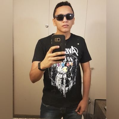“Às vezes, quando você inova, comete erros. É melhor admiti-los rapidamente e continuar a melhorar suas outras inovações.
-Steve Jobs-
