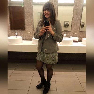 Carolns_1's profile picture. Satan is my shepherd.