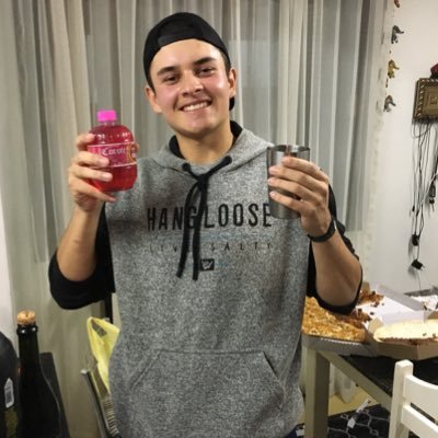 nuness_andrei's profile picture. 