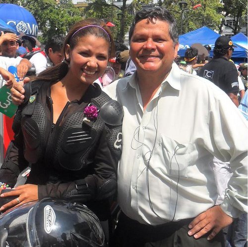 Periodista RCN Colombia  Dueños del balon y http://t.co/JuiMaTqyUm Con deportes Tolima deporte regional y mundial