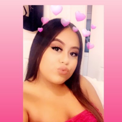 neessaa_love's profile picture. ❤ living feels good  💕