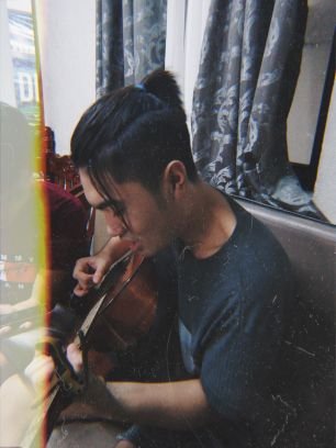 AronDave11's profile picture. God is Good