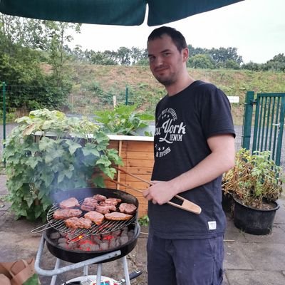 WilliTheSmith's profile picture. 