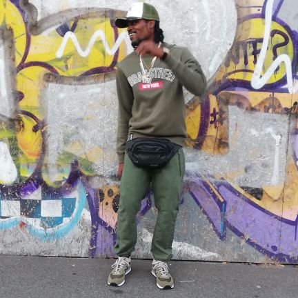 Rap Artist/Song Writer from Sint Maarten Rap Group:BushBoys #GAS #SMG #OGM [Send Beatz]➡ ooziblack@gmail.com #sXm 4️⃣bookings:ogmfamiliabookings@gmail.com