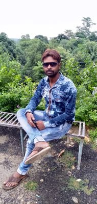 Deshraj32950298's profile picture. 