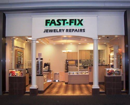 Fast Fix Jewelry & Watch Repair While You Shop. Store Hours Mon-Sat 10am-9pm Sun 12pm-6pm Holiday Hours May Vary.