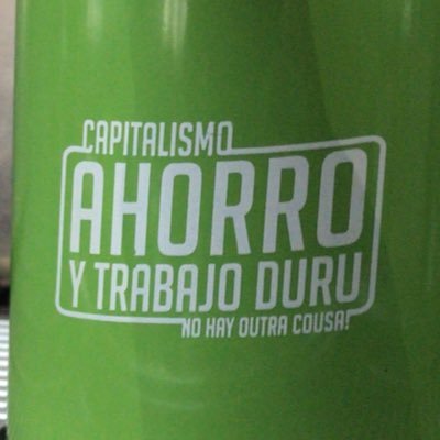 Anarcocapitalista dispuesto a ir de la mano de los Minarquistas. Contra el estado y lo público. Libre Mercado y viva la libertad Carajo!!!