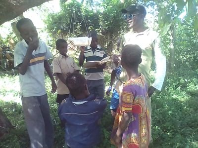 CurranMusada's profile picture. Books, children and conservation.