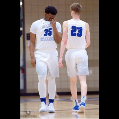 Meanstreets Basketball. 2018. Instagram: a1mikey_. IC ‘22