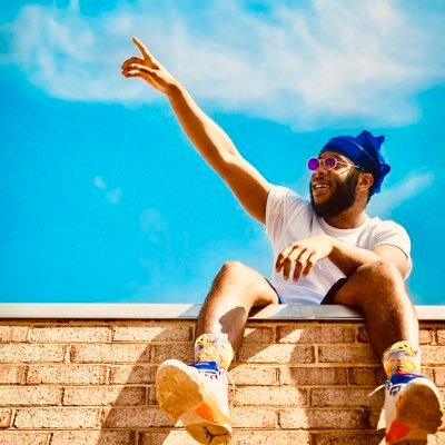 ayethis_h3's profile picture. Tune in to the music ✍🏽