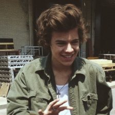 dvilisish's profile picture. ⠀⠀Sometimes, there isn't any way to compromise.