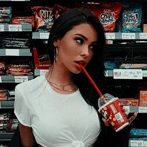 oi mo's fiz esse twitter com a intenção de fazer amizade com pessoas do rj (pessoas de outros estados também são bem vindas eh isto)