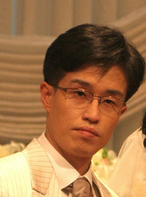 나는 무슨 생각을 하고 사는 걸까요...많은것을 가지고 누리면서도 가진것이 없는 사람입니다.....늘상.... 내가 아닌 나를 봅니다...나아닌나........
.반도체 그룹사에서 해외 마케팅을 하고 있습니다...
일 하기는 싫습니다...