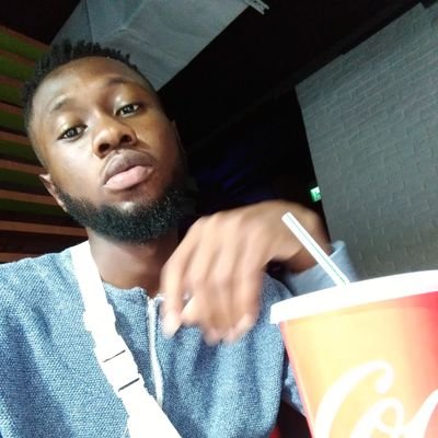 lanrezy55's profile picture. living a real life...🙌