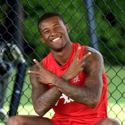 Gini second best smile merchant after Kante. Official like merchant. 𓂺 Gini Wijnaldum fan account